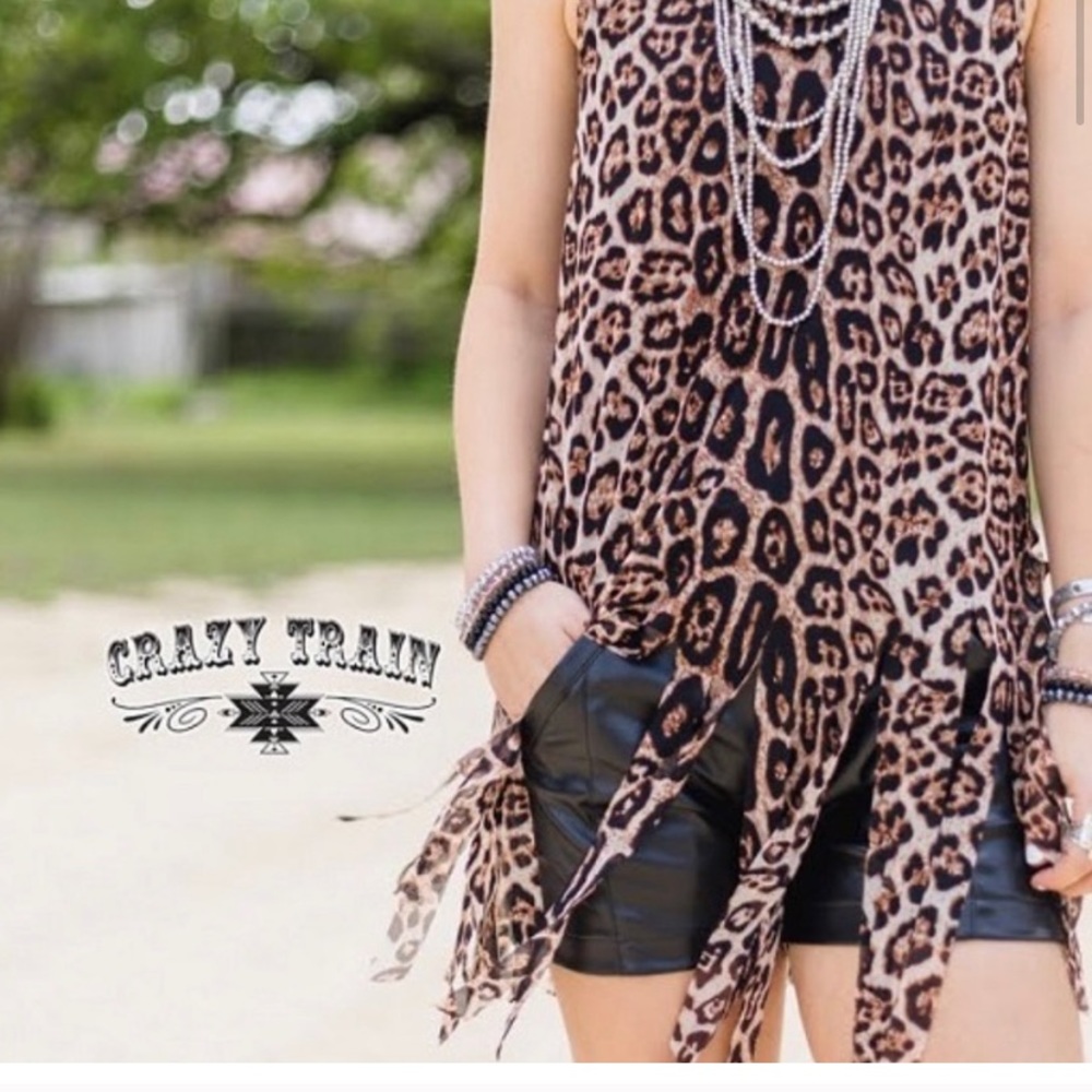 EUC Crazy Train Frisch Fringe leopard top with fringe size small cowgirl inspire
